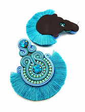 Load image into Gallery viewer, Glamour Tassel Earring