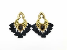 Load image into Gallery viewer, Spade Tassel Earring