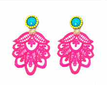 Load image into Gallery viewer, Lace Earring