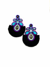 Load image into Gallery viewer, Tribal Tassel Earring