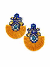 Load image into Gallery viewer, Tribal Tassel Earring